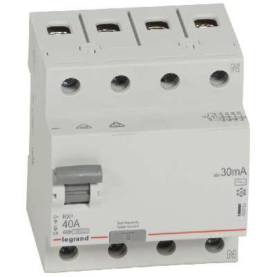 ВДТ RX3 - 4П - 40 А - тип AC - 30 мА - 4 модуля