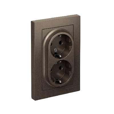 Розетка ATLASDESIGN двойная с заземлением со шторками 16А в сборе мокко